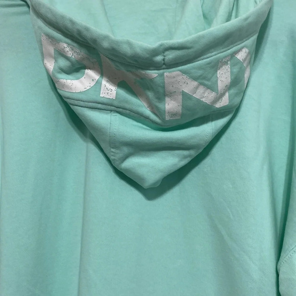 DKNY NWT Exploded Crackle Logo Sweatshirt - Picture 6 of 7